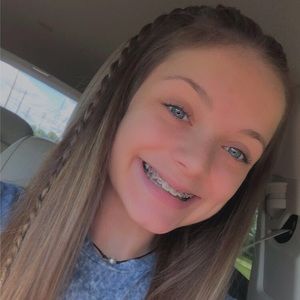 Meet your Posher, Madelyn